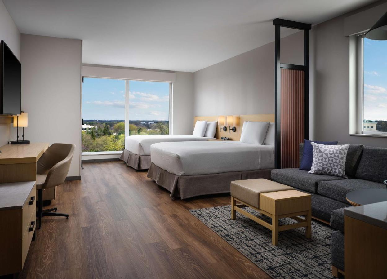 Hotel The Forester, A Hyatt Place Lake Forest