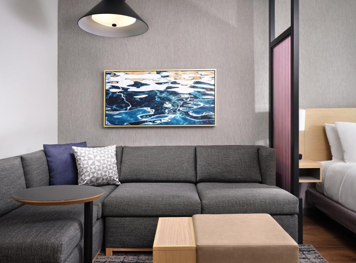 Hotel The Forester, A Hyatt Place Lake Forest